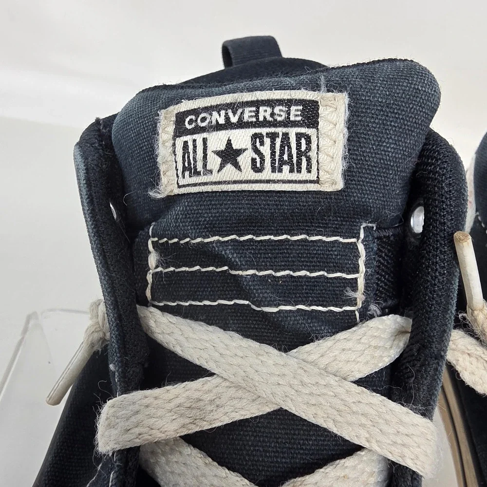 Converse ships from